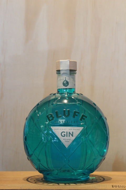 Bluff Dry Gin 700ml