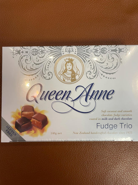 Queen Anne Fudge Trio 140gm